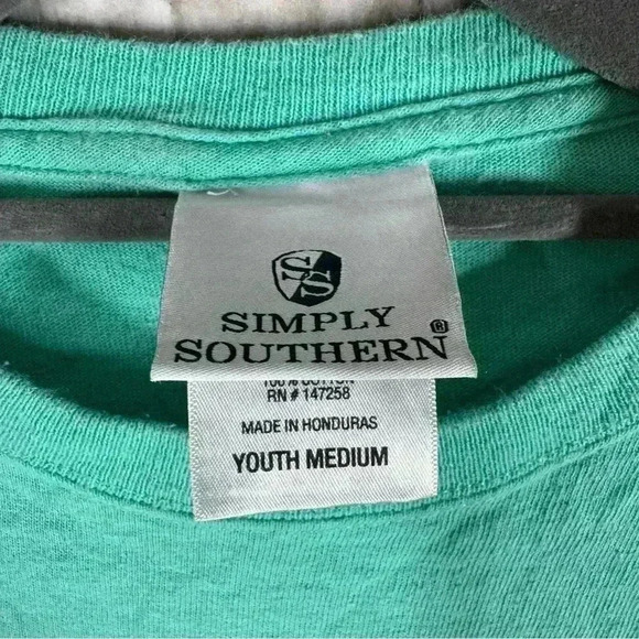 Simply Southern Rockin Around The Christmas Tree Top Long Sleeve Youth M - Picture 5 of 7